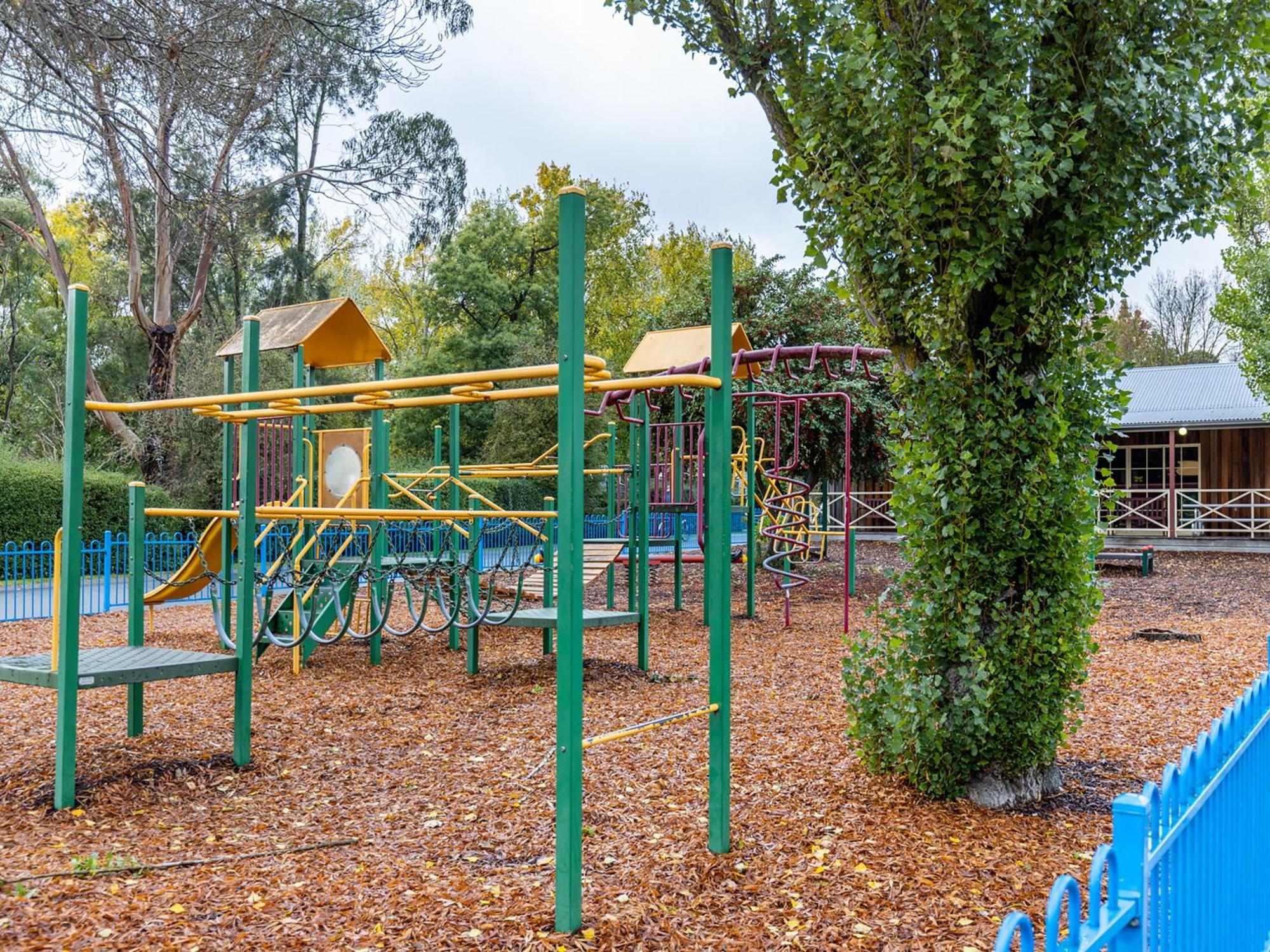 Nrma Ballarat Holiday Park Exterior photo