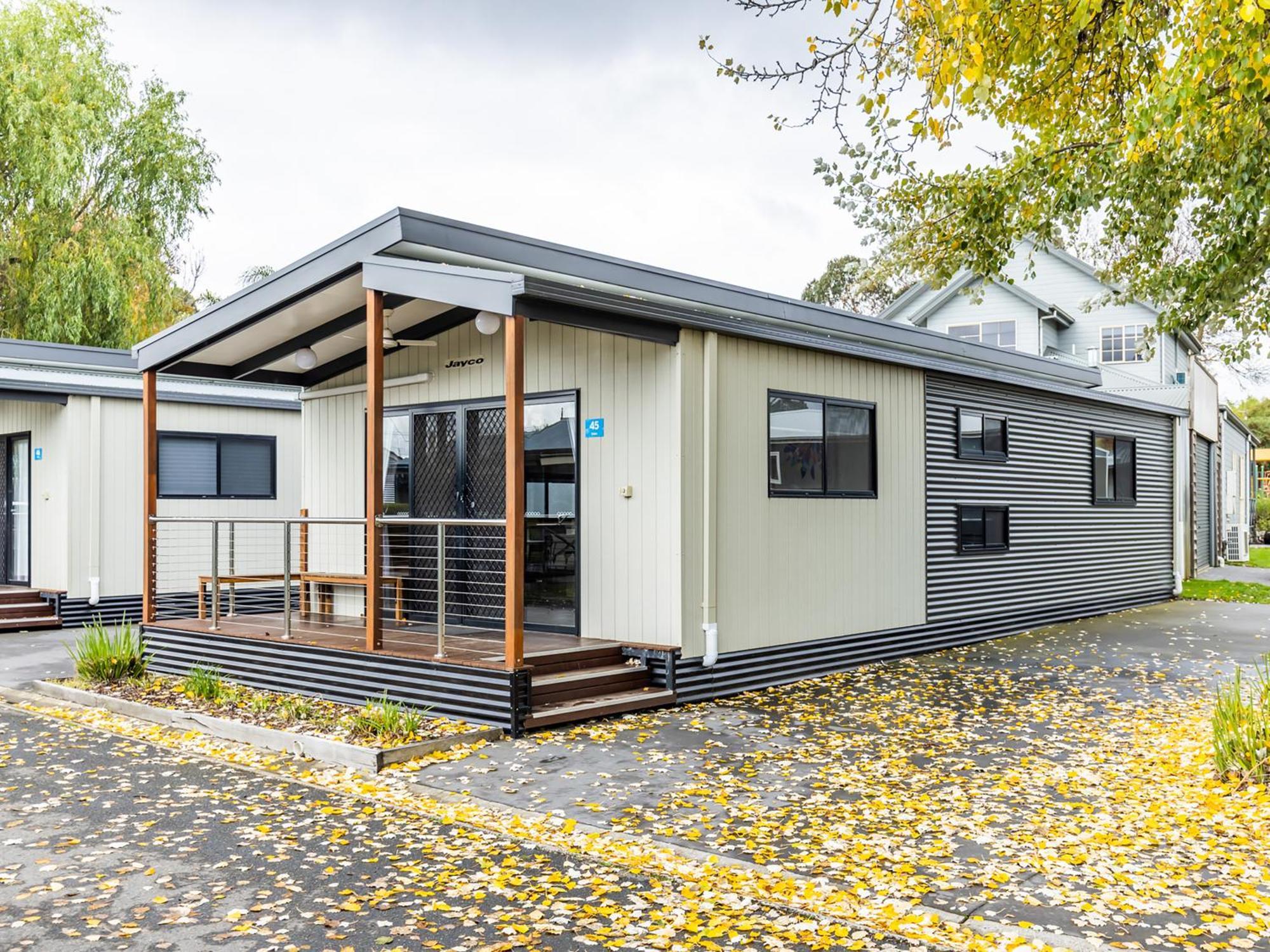 Nrma Ballarat Holiday Park Exterior photo
