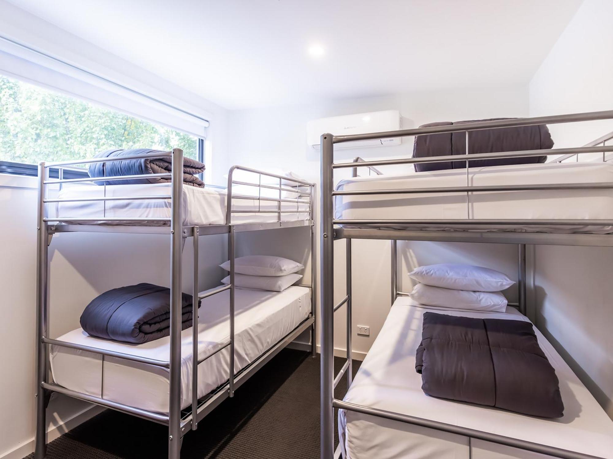 Nrma Ballarat Holiday Park Room photo