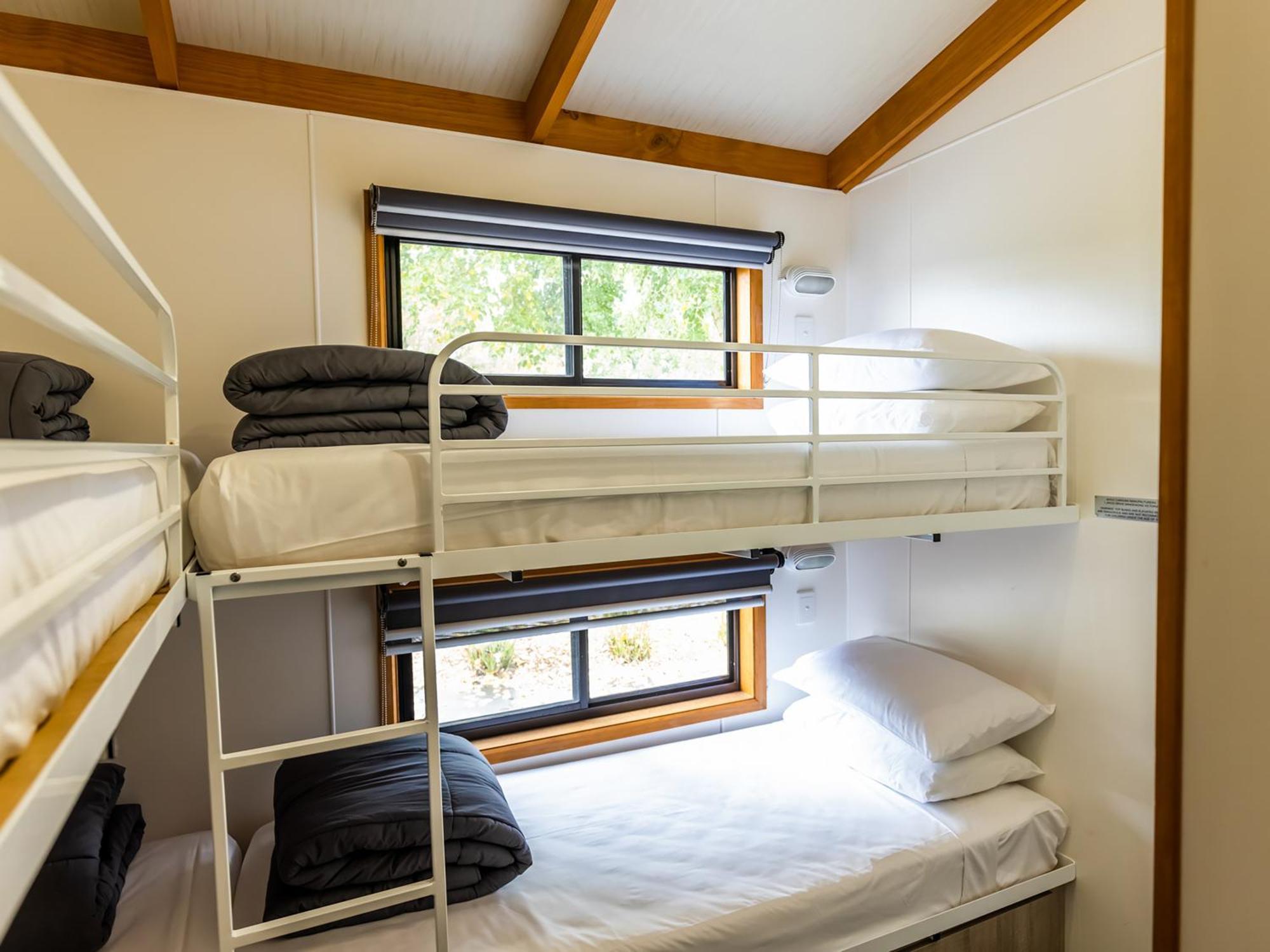Nrma Ballarat Holiday Park Room photo